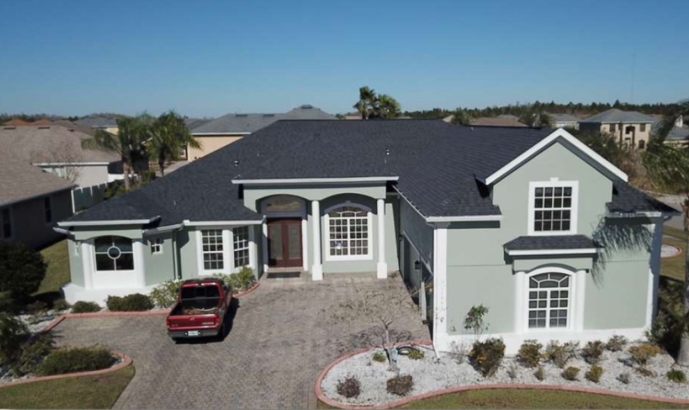 New shingle roof installed by PeakCM Roofing in Central Florida