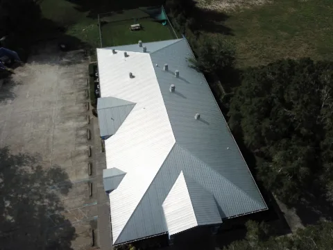 Veterinary Hospital Roof - Photo 2
