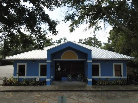 Veterinary Hospital Roof - Photo 3