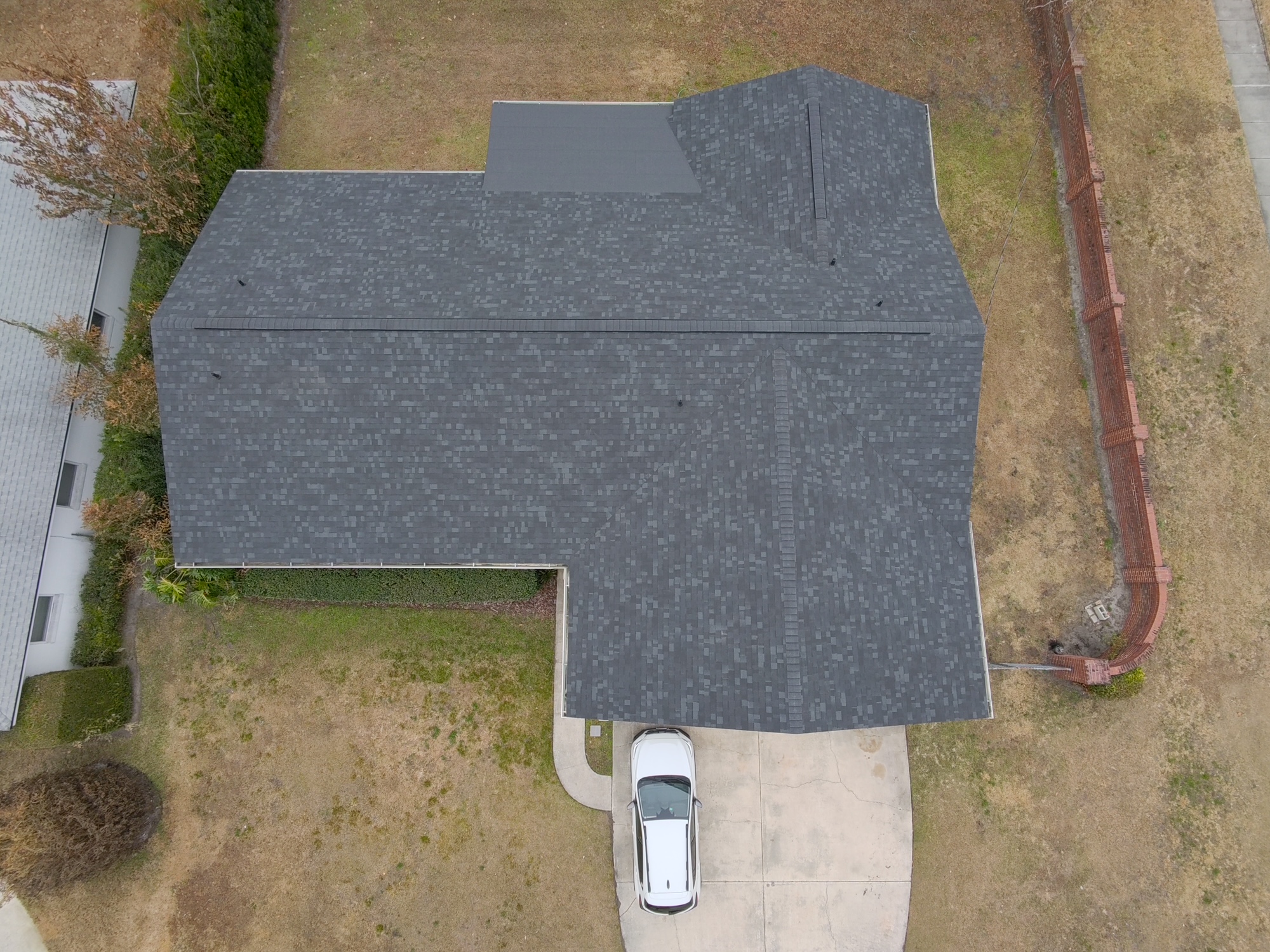 Completed shingle roof installation in Florida